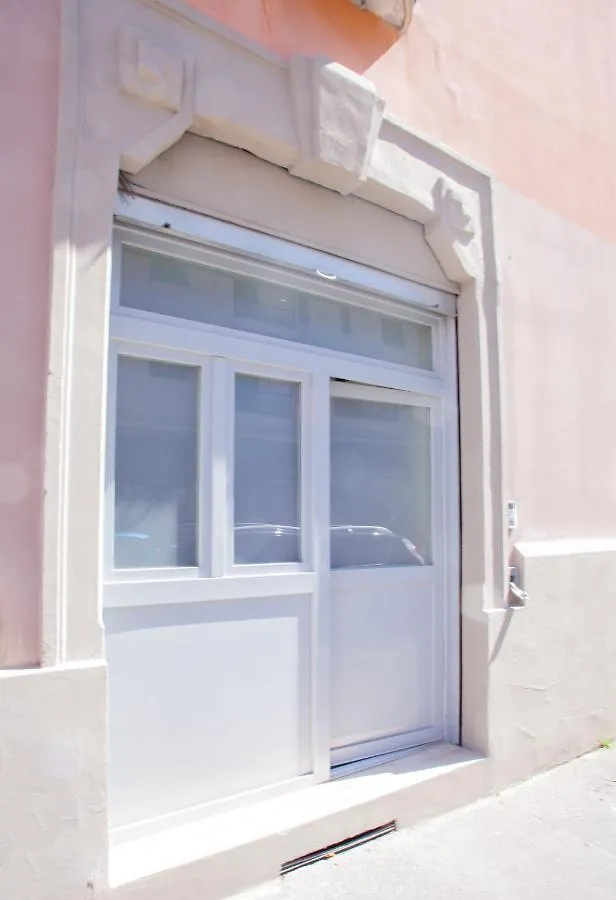 Appartamento Loft Via Friuli Milano 3 Pax - WIFI 0*,